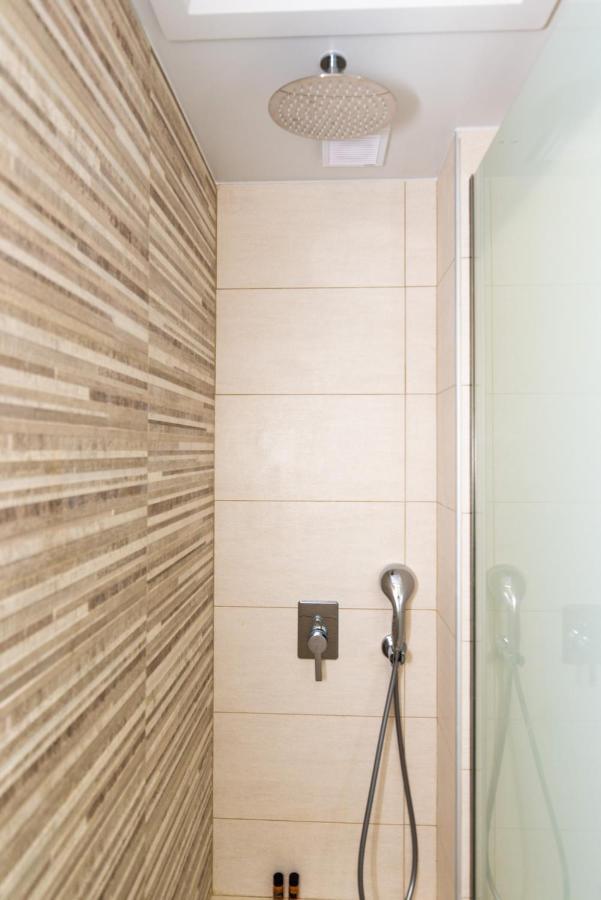 Loutraki House Apartment ภายนอก รูปภาพ