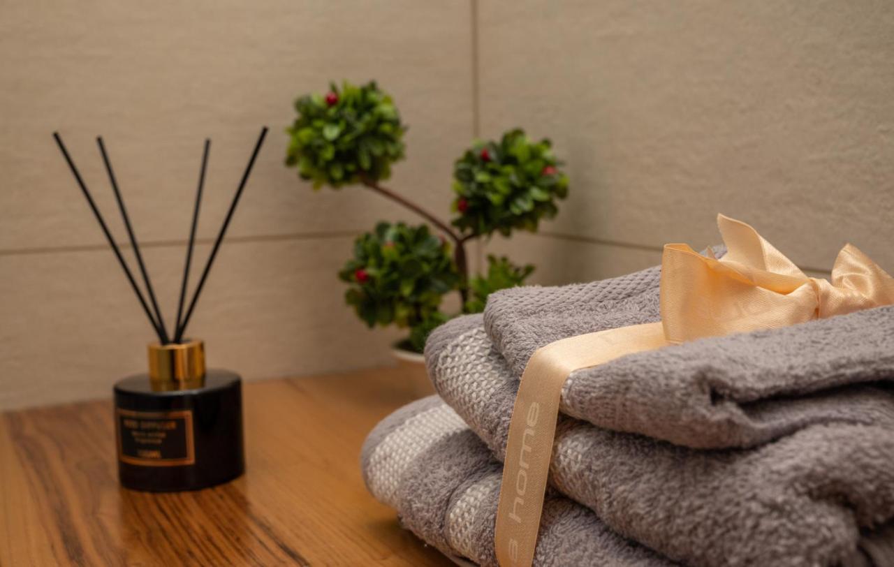Loutraki House Apartment ภายนอก รูปภาพ