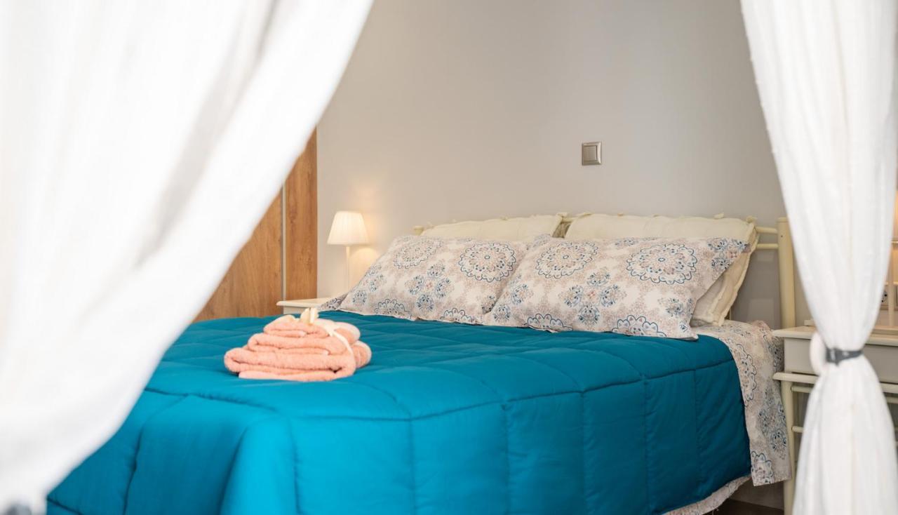 Loutraki House Apartment ภายนอก รูปภาพ