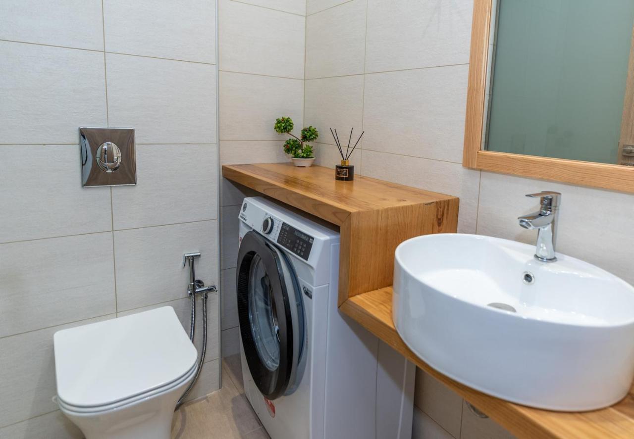 Loutraki House Apartment ภายนอก รูปภาพ