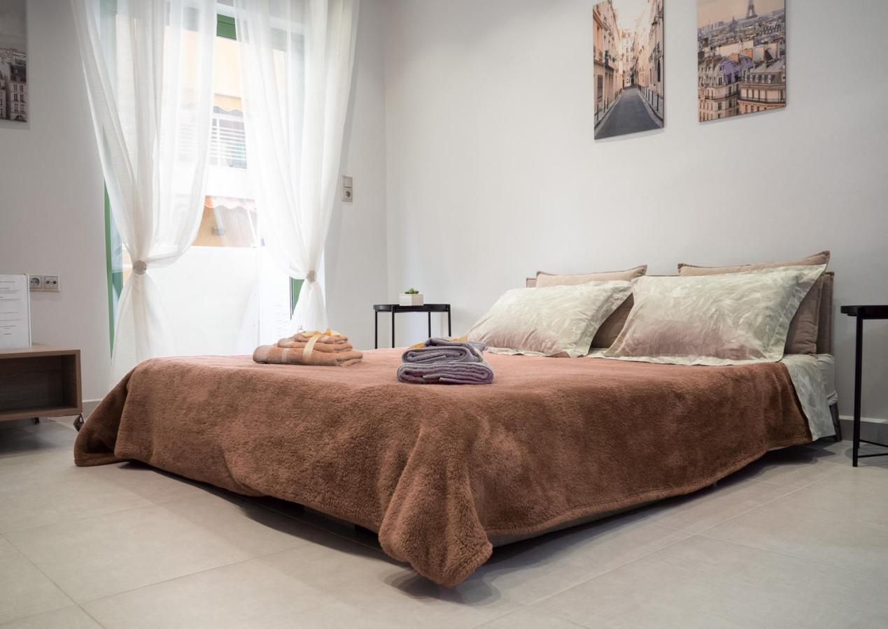 Loutraki House Apartment ภายนอก รูปภาพ