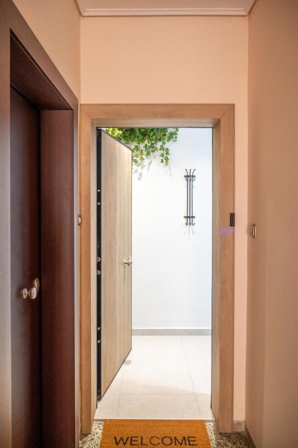 Loutraki House Apartment ภายนอก รูปภาพ